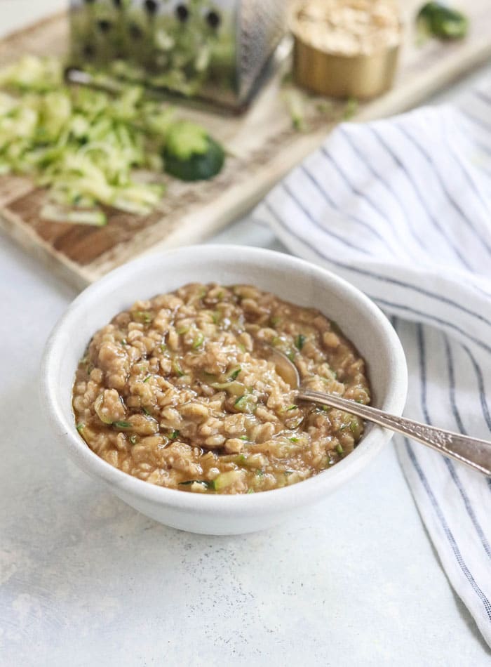 Easy Zucchini Bread Oatmeal: Natural Sweetness & Veggie Boost